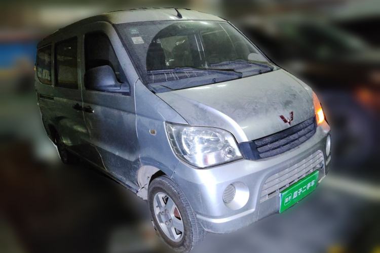 Used Wuling Zhiguang 2010 1.0L New Version Practical Edition with Short Body Front Right 45 Deg