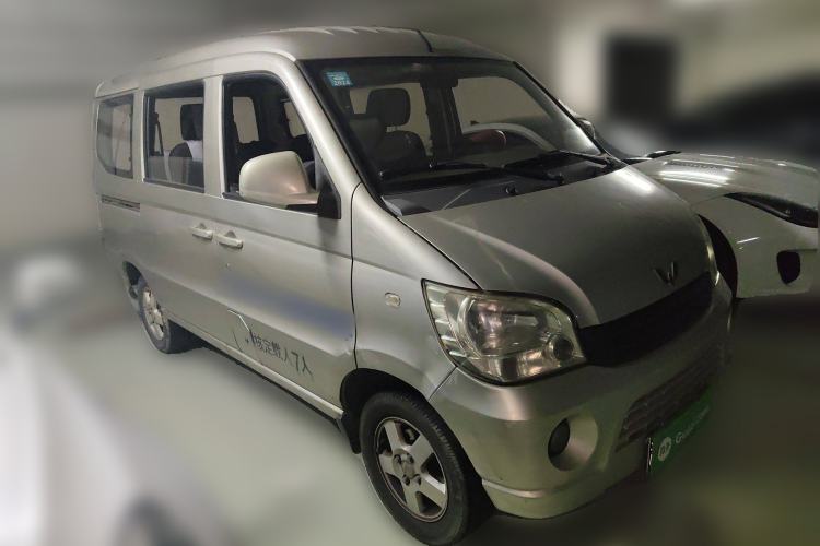 Used Wuling Zhiguang 2010 1.2L New Standard Version I Long Body LAQ Front Right 45 Deg