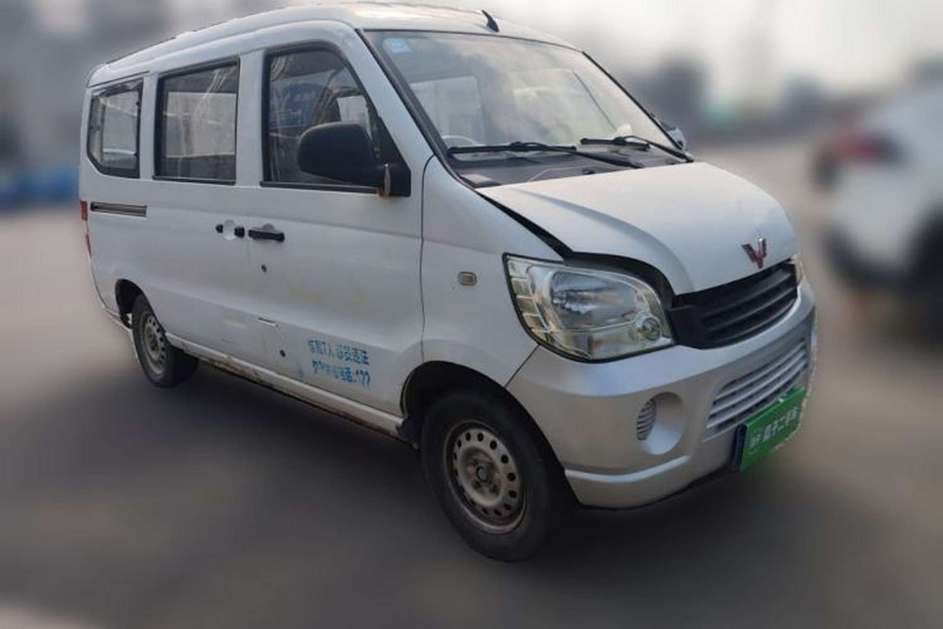 Used Wuling Zhiguang 2010 1.0L New Version Liye Style with Shorter Body Front Right 45 Deg