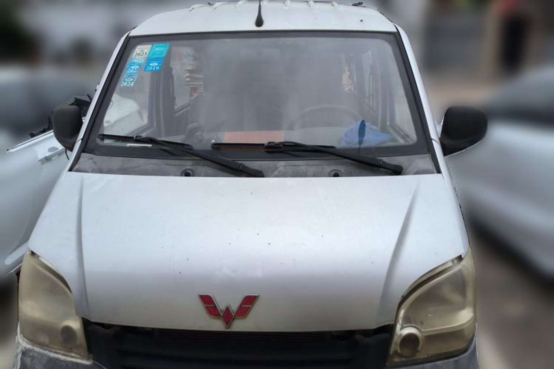 Used Wuling Zhiguang 2010 1.0L New Version Practical Short-Body L2Y Front