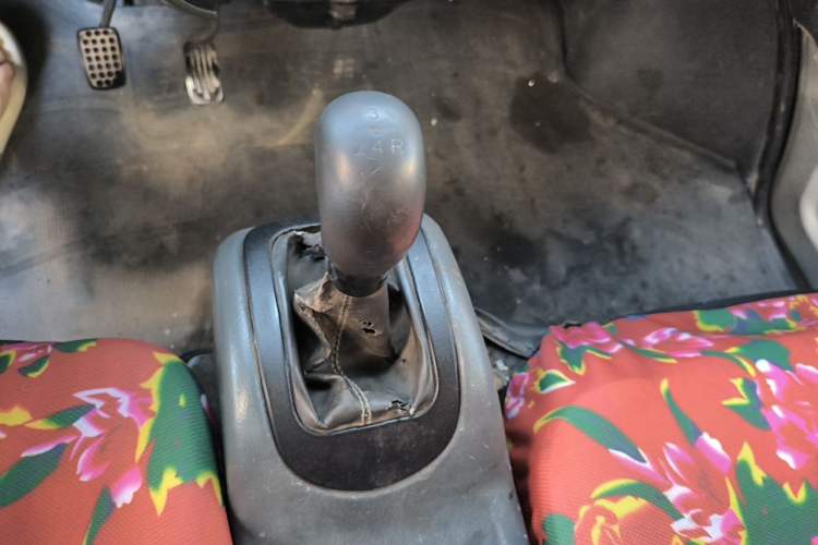 Used Wuling Zhiguang 2010 1.0L Liye Edition Gear Lever