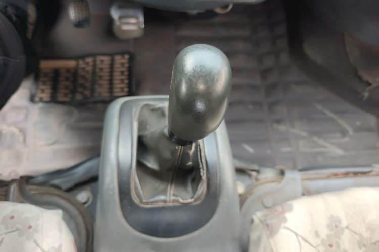 Used Wuling Zhiguang 2010 1.0L Base Version Gear Lever