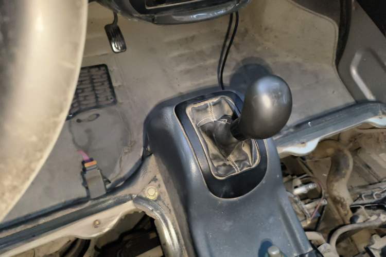 Used Wuling Zhiguang 2010 1.0L Liye Edition Gear Lever