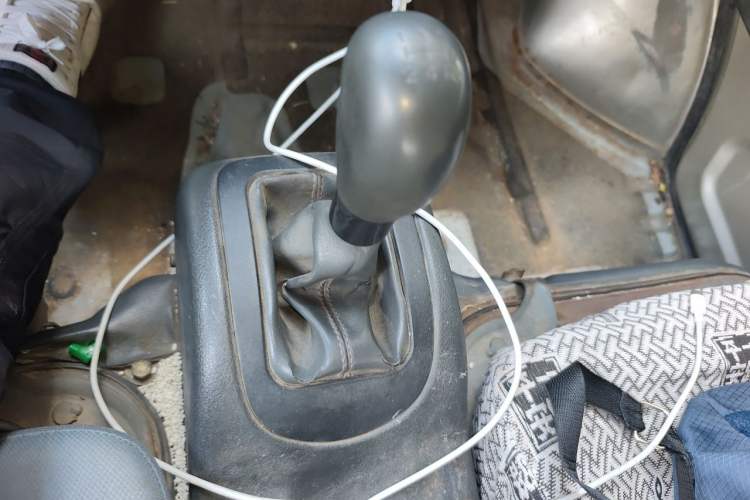 Used Wuling Zhiguang 2010 1.0L Liye Edition Gear Lever