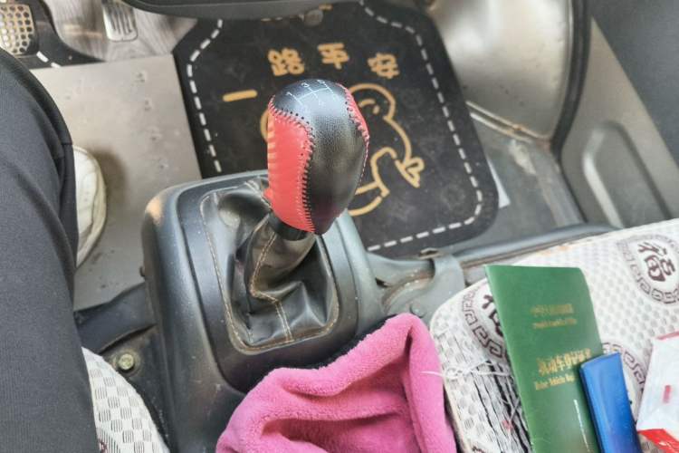 Used Wuling Zhiguang 2010 1.0L Liye Edition Gear Lever