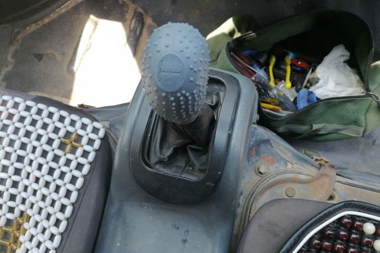 Used Wuling Zhiguang 2010 1.0L Liye Edition Gear Lever