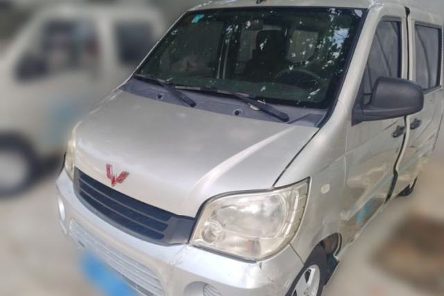 Ojetý Wuling Zhiguang 2010 1.1L New Edition Practical Short-Body LXA