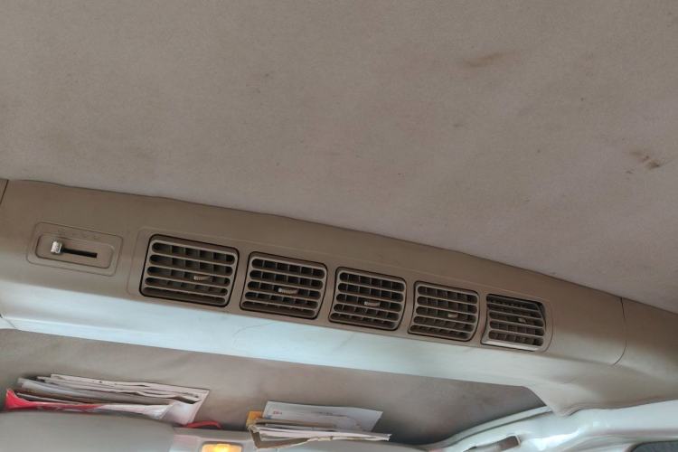 Used Wuling Zhiguang 2010 1.1L New Standard Version I Long Body LXA Headliner