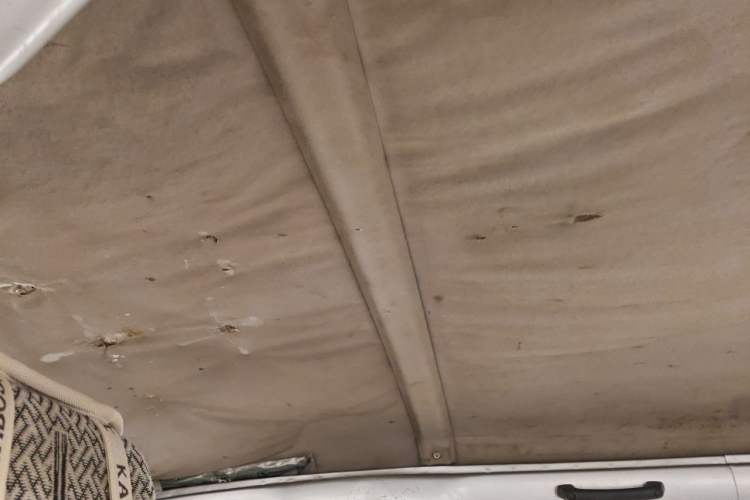 Used Wuling Zhiguang 2010 1.0L New Version Practical Short-Body L2Y Headliner