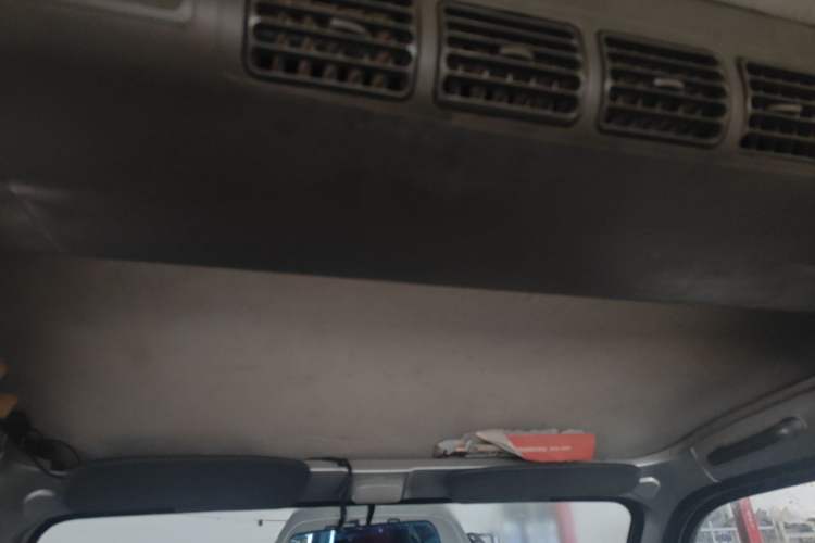 Used Wuling Zhiguang 2010 1.0L New Version Practical Short-Body L2Y Headliner