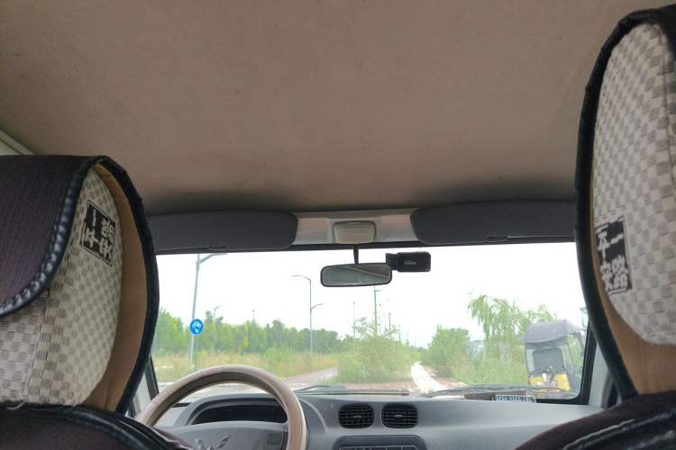 Used Wuling Zhiguang 2010 1.0L New Version Practical Short-Body L2Y Headliner