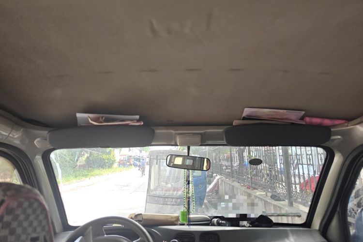 Used Wuling Zhiguang 2010 1.0L New Version Practical Short-Body L2Y Headliner