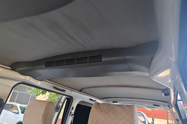 Used Wuling Zhiguang 2010 1.0L New Version Practical Short-Body L2Y Headliner