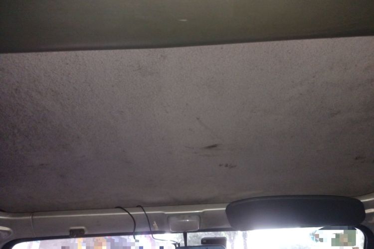 Used Wuling Zhiguang 2010 1.1L New Edition Practical Short-Body LXA Headliner