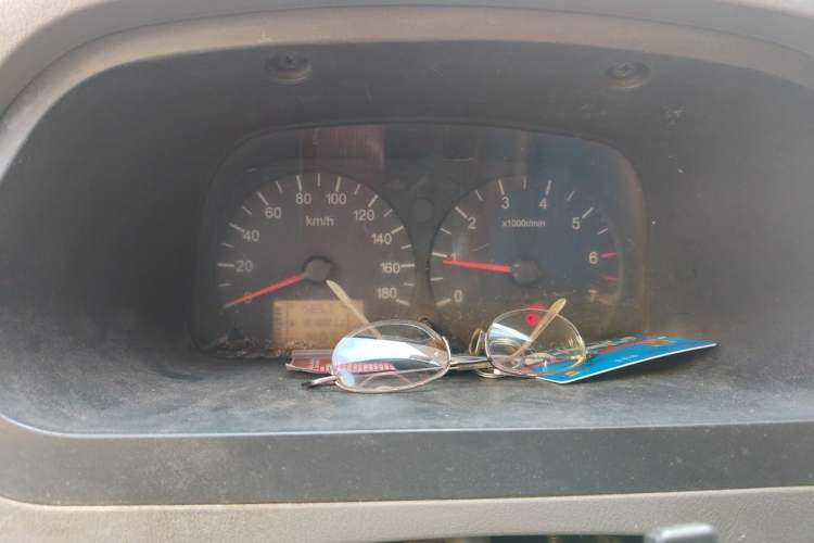 Used Wuling Zhiguang 2010 1.1L New Standard Version I Long Body LXA Instrument Cluster