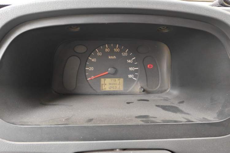 Used Wuling Zhiguang 2010 1.0L New Version Practical Short-Body L2Y Instrument Cluster