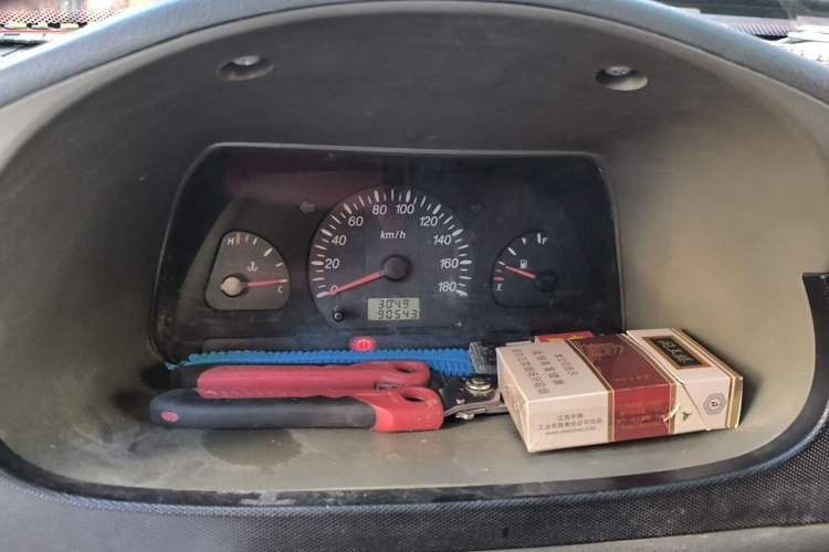 Used Wuling Zhiguang 2010 1.0L Liye Edition Instrument Cluster