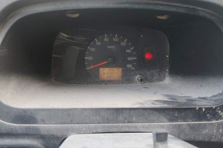 Used Wuling Zhiguang 2010 1.0L New Edition Practical Version with Extended Body L2Y Instrument Cluster