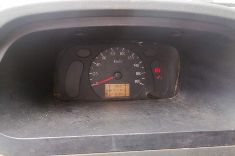 Used Wuling Zhiguang 2010 1.0L New Version Practical Short-Body L2Y Instrument Cluster