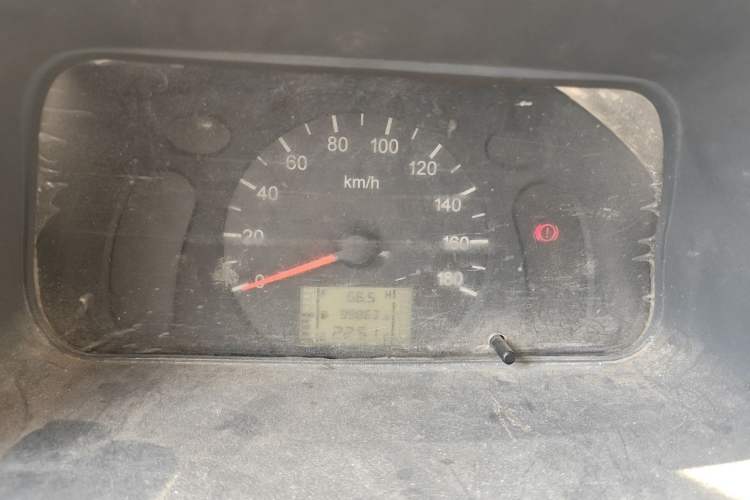 Used Wuling Zhiguang 2010 1.0L Base Version Instrument Cluster
