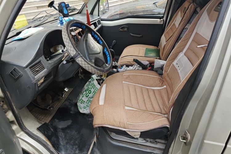 Used Wuling Zhiguang 2010 1.0L New Version Practical Edition with Short Body Left Front Seat