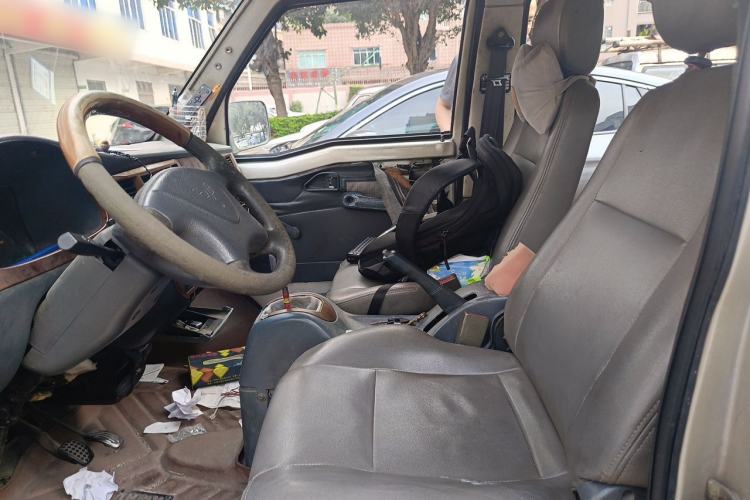 Used Wuling Zhiguang 2010 1.0L Liye Edition Left Front Seat