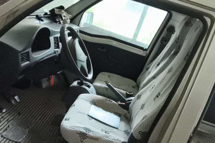 Used Wuling Zhiguang 2010 1.0L Liye Edition Left Front Seat