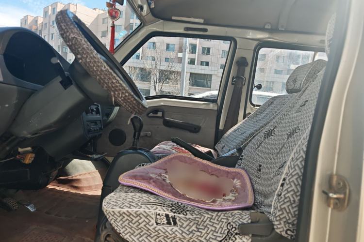 Used Wuling Zhiguang 2010 1.0L Liye Edition Left Front Seat