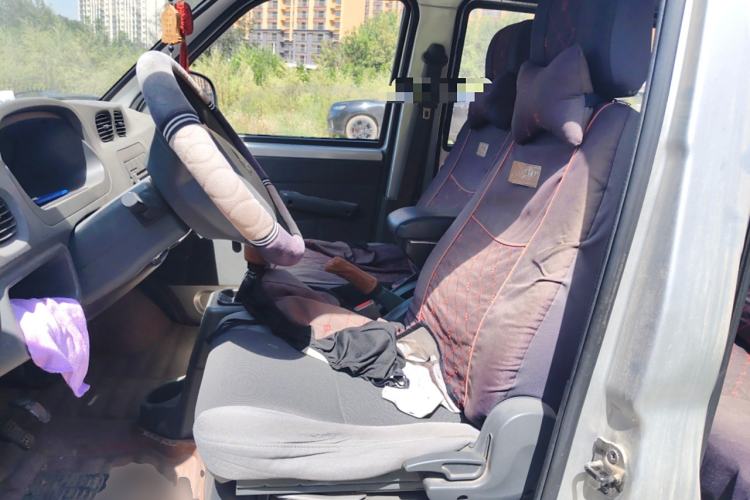 Used Wuling Zhiguang 2010 1.0L New Edition Practical Version with Extended Body L2Y Left Front Seat