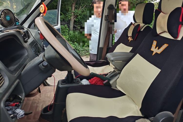 Used Wuling Zhiguang 2010 1.0L New Version Liye Style with Shorter Body Left Front Seat