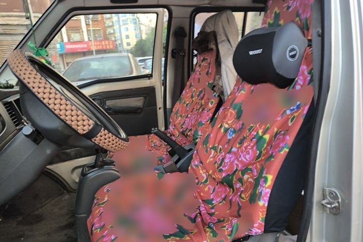 Used Wuling Zhiguang 2010 1.0L Liye Edition Left Front Seat