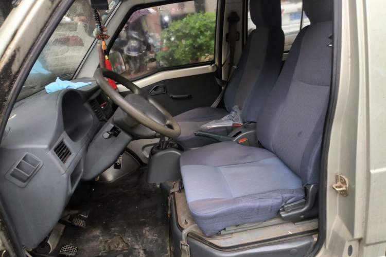 Used Wuling Zhiguang 2010 1.0L Liye Edition Left Front Seat