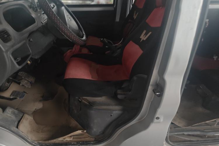 Used Wuling Zhiguang 2010 1.0L New Version Practical Short-Body L2Y Left Front Seat