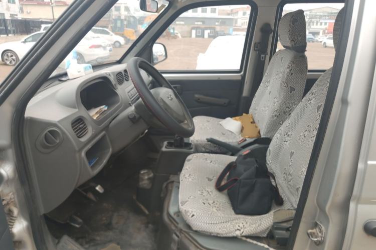 Used Wuling Zhiguang 2010 1.0L New Version Practical Short-Body L2Y Left Front Seat