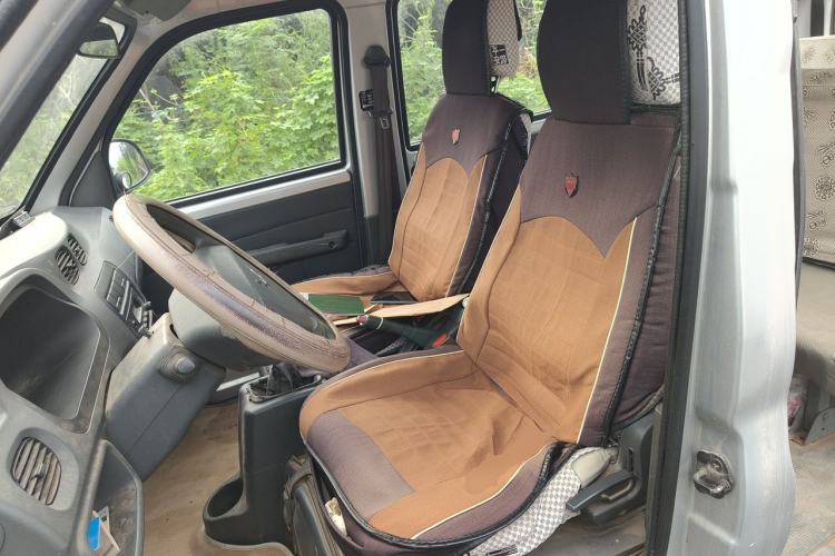 Used Wuling Zhiguang 2010 1.0L New Version Practical Short-Body L2Y Left Front Seat