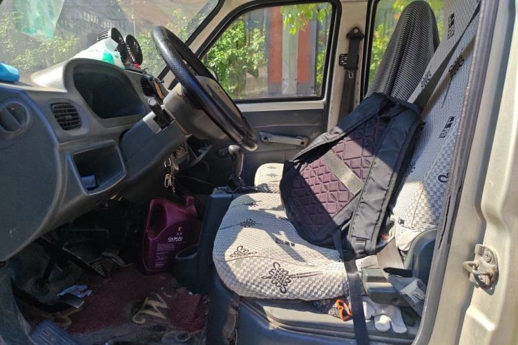 Used Wuling Zhiguang 2010 1.0L New Version Practical Short-Body L2Y Left Front Seat