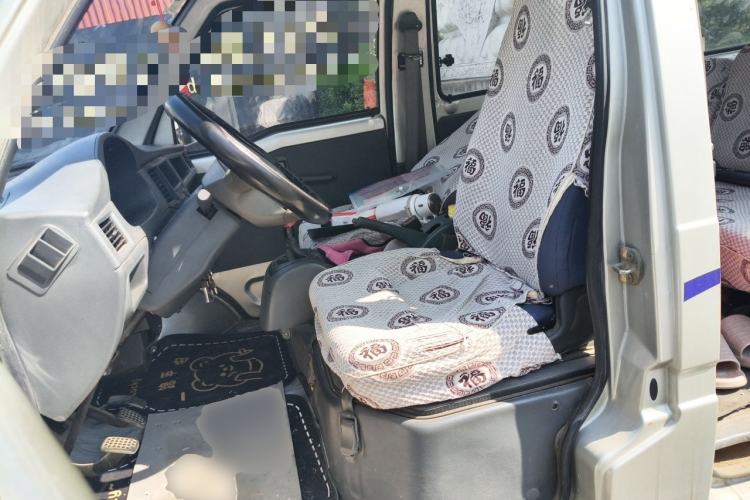 Used Wuling Zhiguang 2010 1.0L Liye Edition Left Front Seat