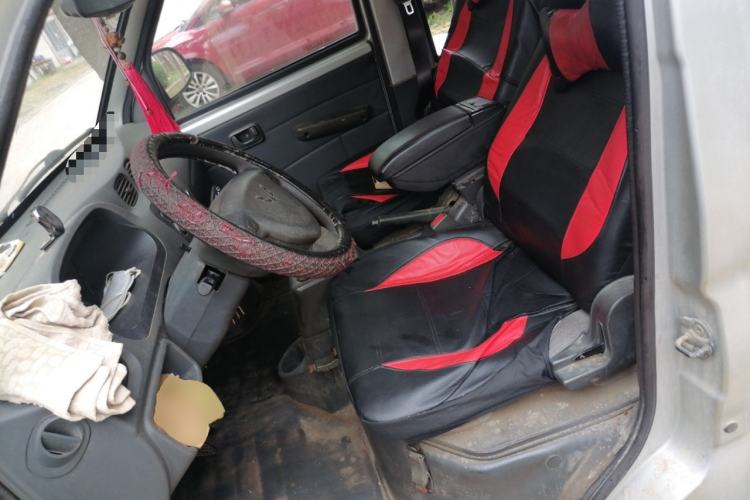 Used Wuling Zhiguang 2010 1.0L New Version Practical Short-Body L2Y Left Front Seat