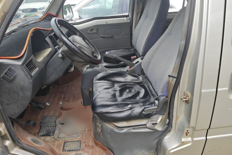 Used Wuling Zhiguang 2010 1.0L Liye Edition Left Front Seat