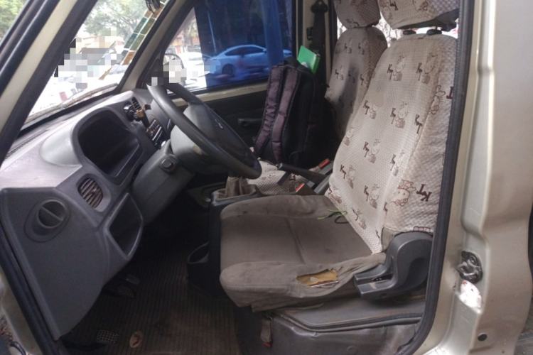 Used Wuling Zhiguang 2010 1.1L New Edition Practical Short-Body LXA Left Front Seat
