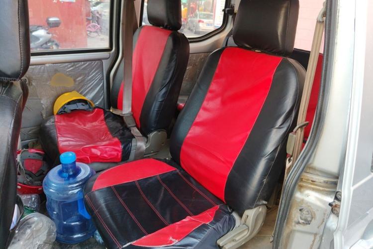Used Wuling Zhiguang 2010 1.1L New Standard Version I Long Body LXA Left Rear Seat