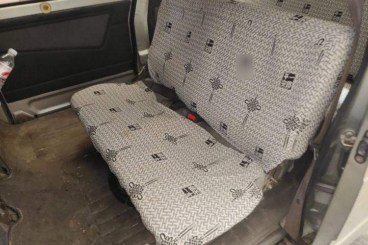 Used Wuling Zhiguang 2010 1.0L Liye Edition Left Rear Seat