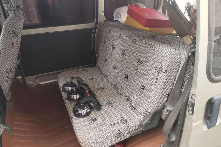 Used Wuling Zhiguang 2010 1.0L Liye Edition Left Rear Seat