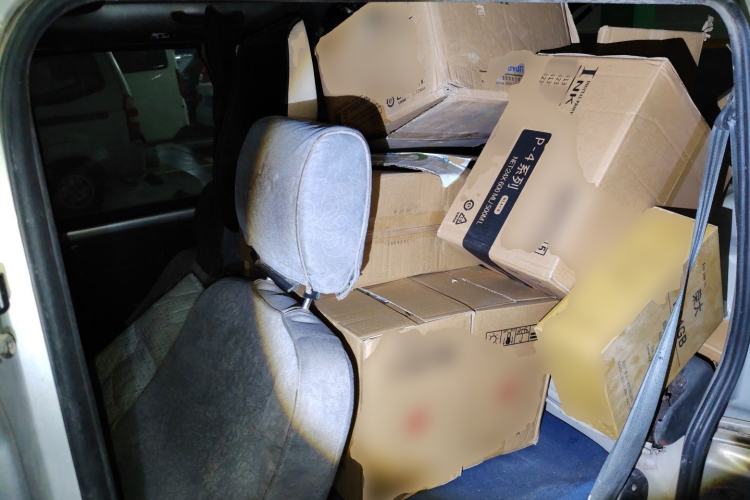 Used Wuling Zhiguang 2010 1.0L New Version Practical Edition with Short Body Left Rear Seat