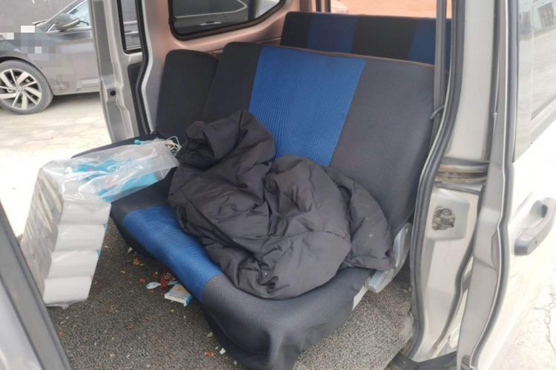 Used Wuling Zhiguang 2010 1.0L New Version Practical Edition with Short Body Left Rear Seat