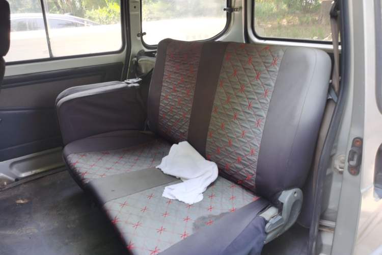 Used Wuling Zhiguang 2010 1.0L Liye Edition Left Rear Seat