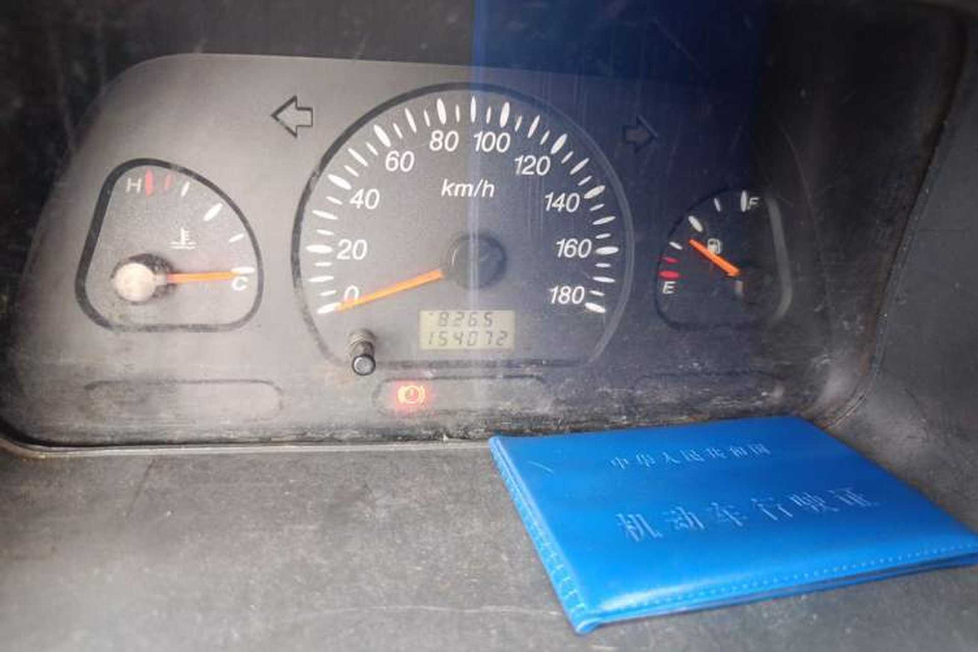 Used Wuling Zhiguang 2010 1.0L Liye Edition Odometer Close Up