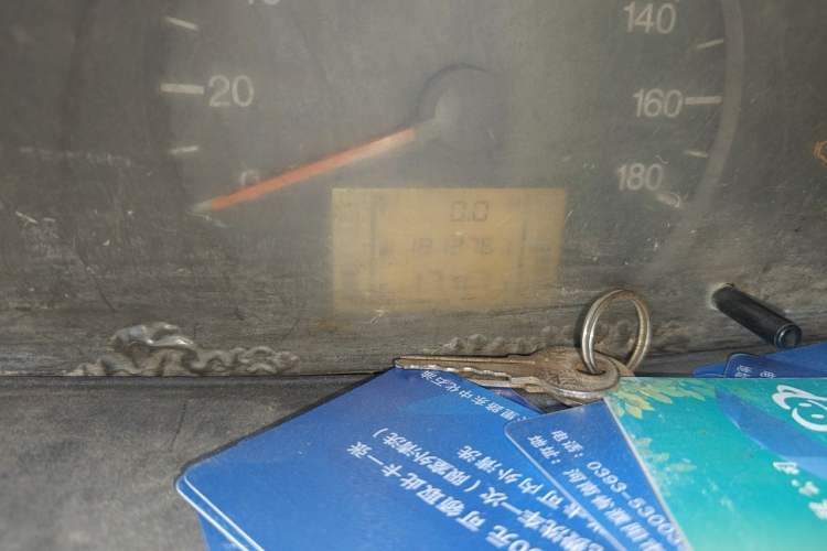 Used Wuling Zhiguang 2010 1.0L New Version Lyeyi Style with Extended Body Odometer Close Up
