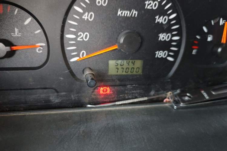 Used Wuling Zhiguang 2010 1.0L Base Version Odometer Close Up