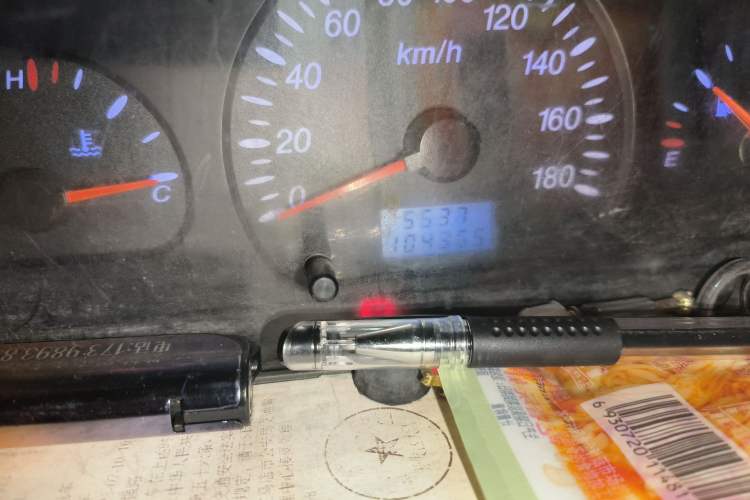 Used Wuling Zhiguang 2010 1.0L Liye Edition Odometer Close Up